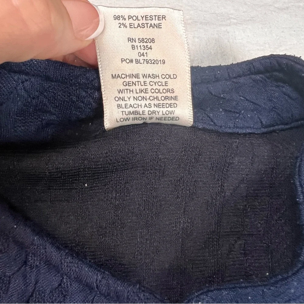 Blair Women’s Navy Sweater Vest Medium Full Zipper - Picture 7 of 7